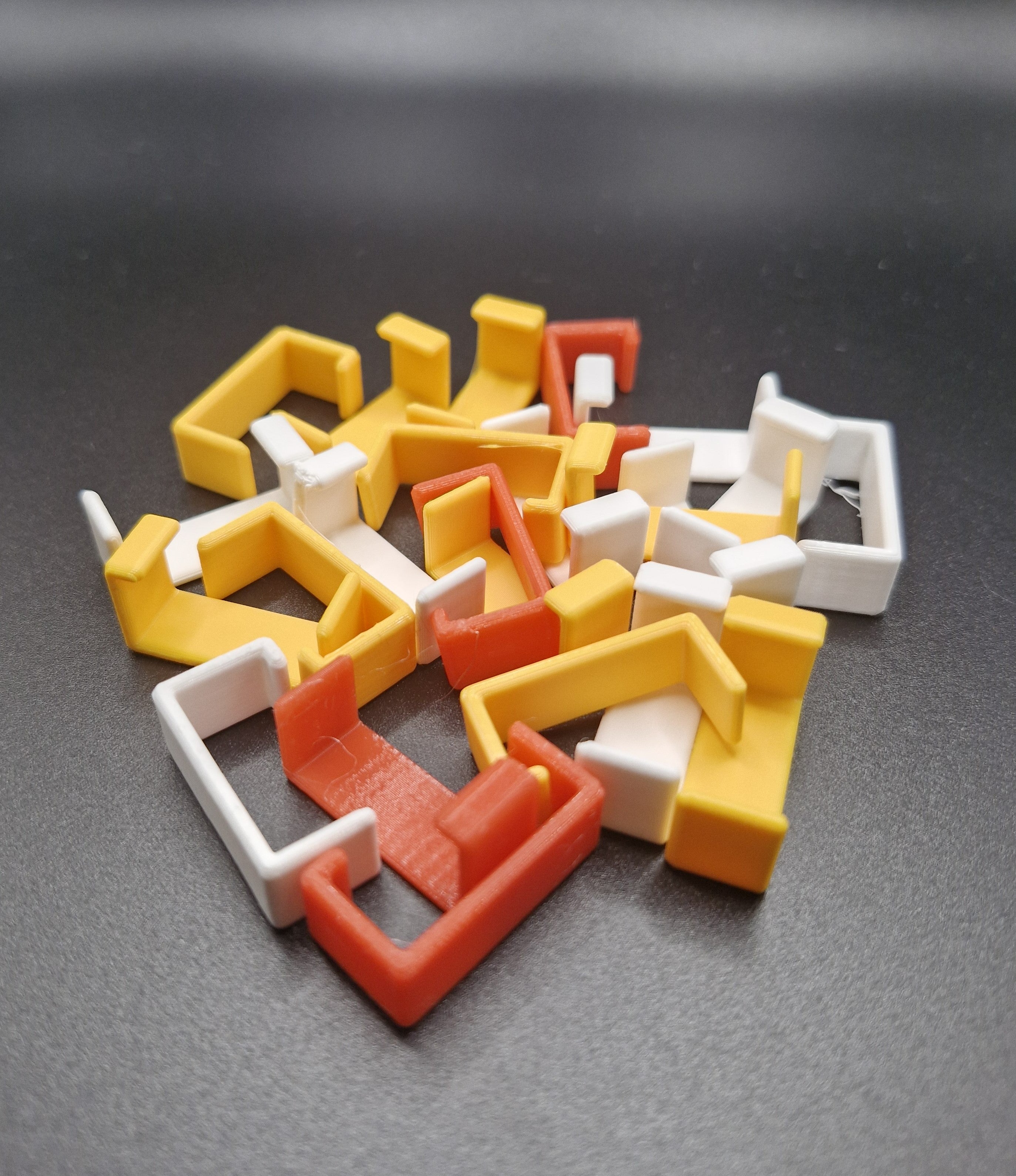 Bee Frame identification clips pack of 14