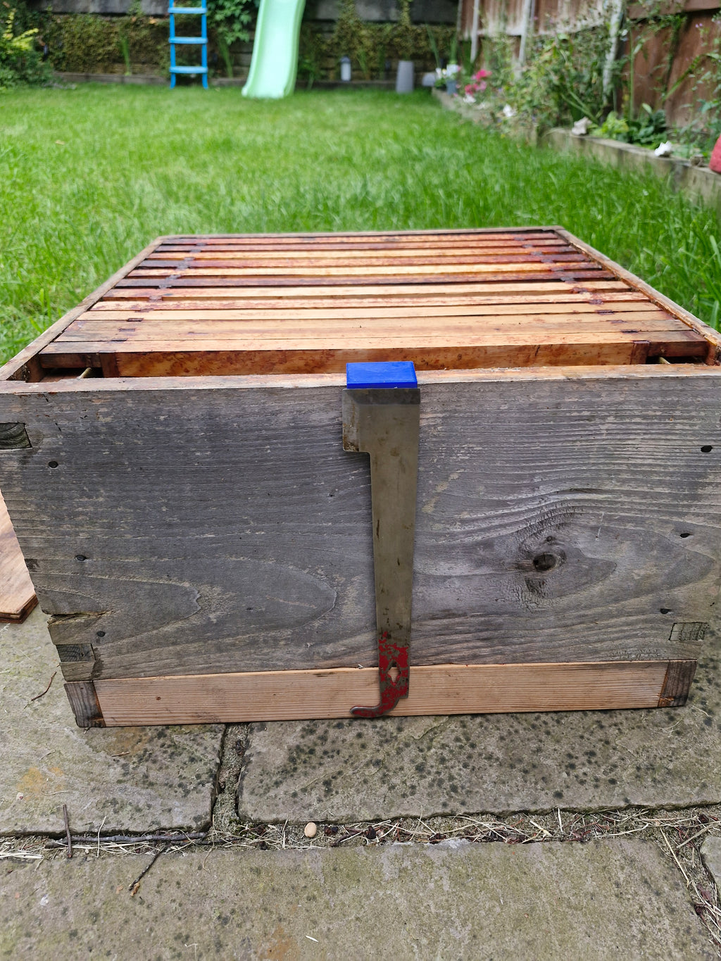 Bee Hive Tool Magnetic Holder/support clip