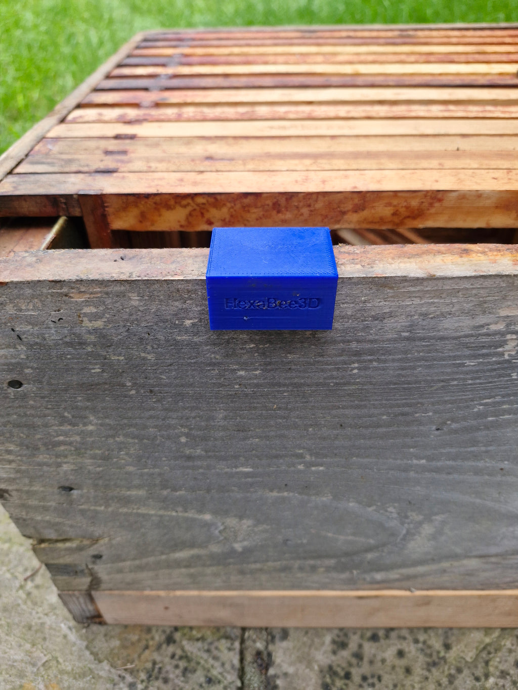 Bee Hive Tool Magnetic Holder/support clip