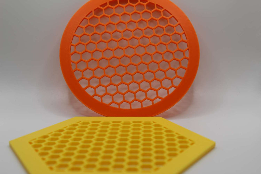 Water float water feeder for Bees and insects Round or Hexagon - Bee Safe